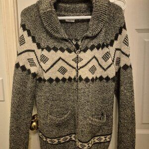Perfect for Fall, kntted sweater